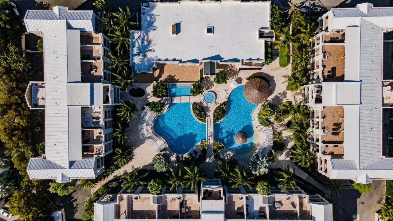 The Atrium Resort Grace Bay Exterior photo