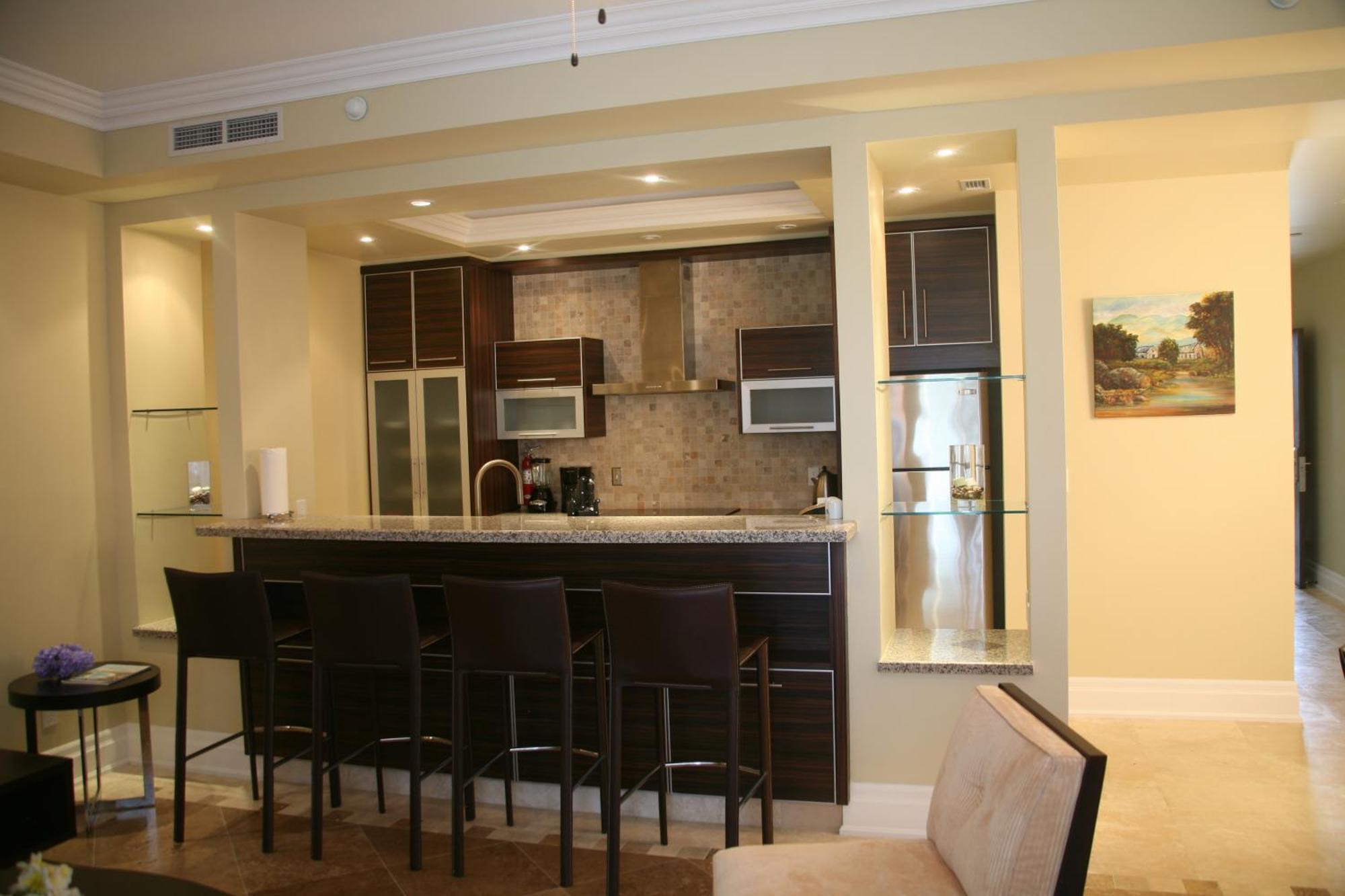 The Atrium Resort Grace Bay Room photo